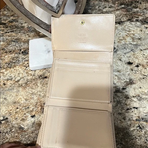 MCM Tri-Color Wallet in Pink, Cream, and Tan - Picture 9 of 12